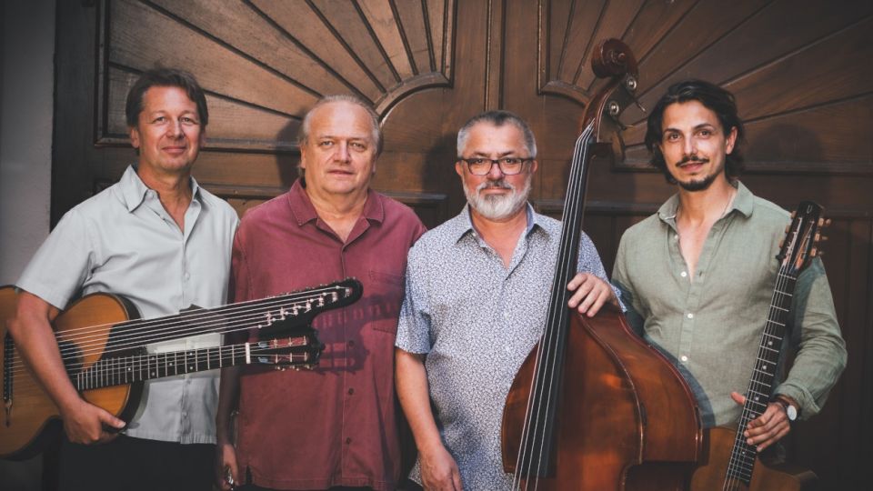 Foto mit Peter Havlicek, Bertl Mayer, Joschi Schneeberger, Julian Eggenhofer.